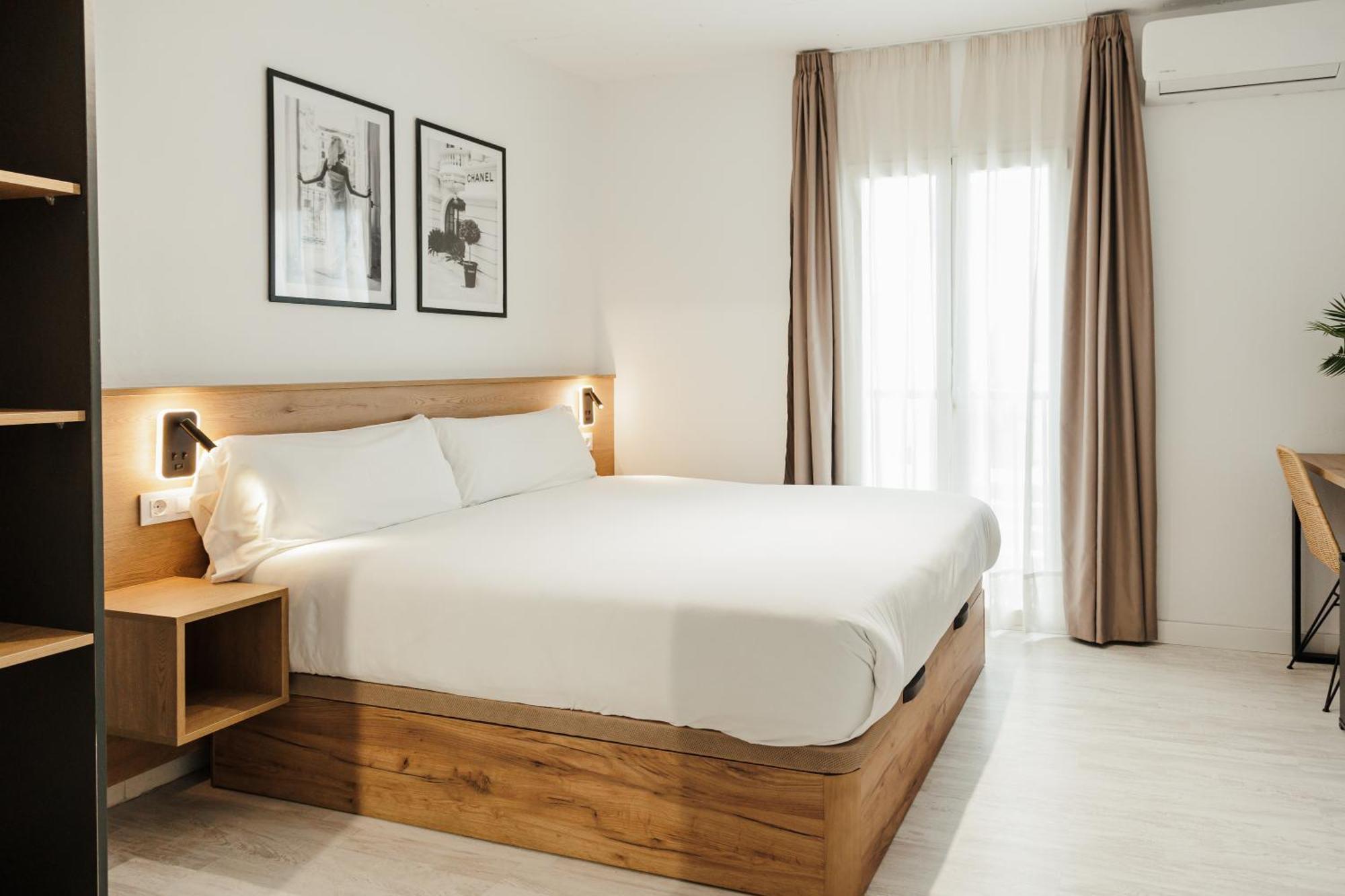 Astuto 21 Suites - Adults Only Jerez de la Frontera Exterior foto